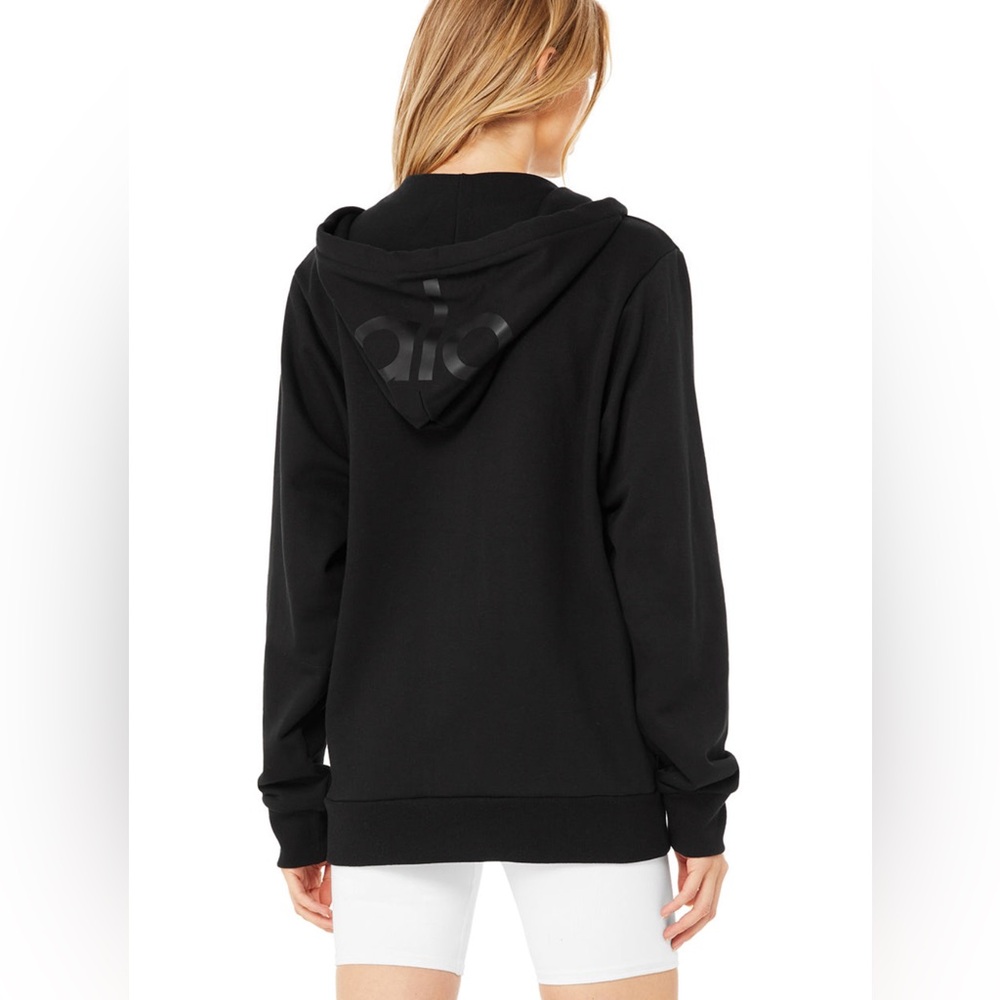 ALO Yoga Caliber Zip Jacket in Black